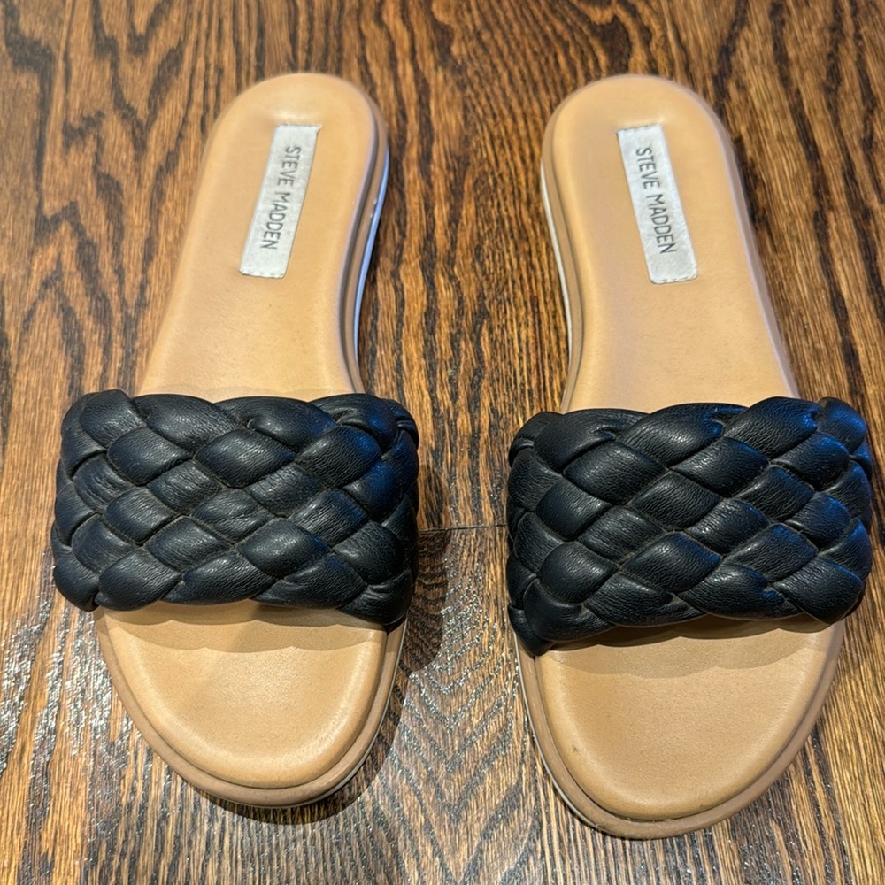 STEVE MADDEN Womens Black Woven Paislee Round Toe Slip On Slide Sandals size 9